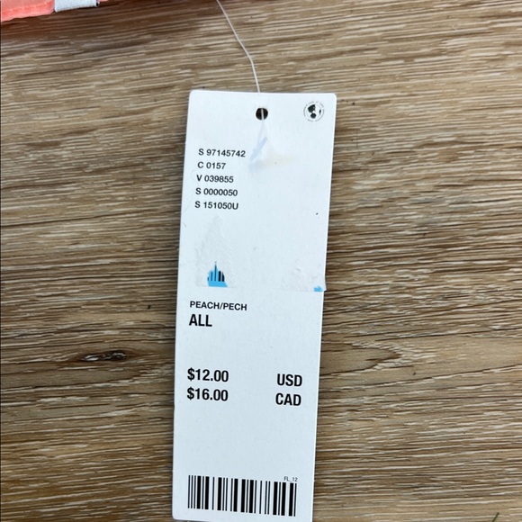 Urban Outfitters Tassels Patterned Scarf 32” square, purse scarf - Picture 4 of 4